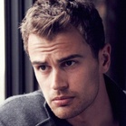 Immagine di Theo James